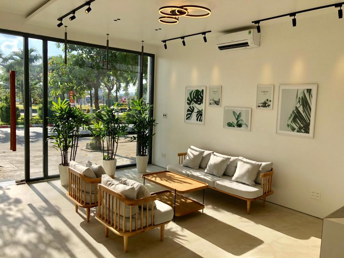 Coconut Hotel Phu Yen Туїхоа Екстер'єр фото